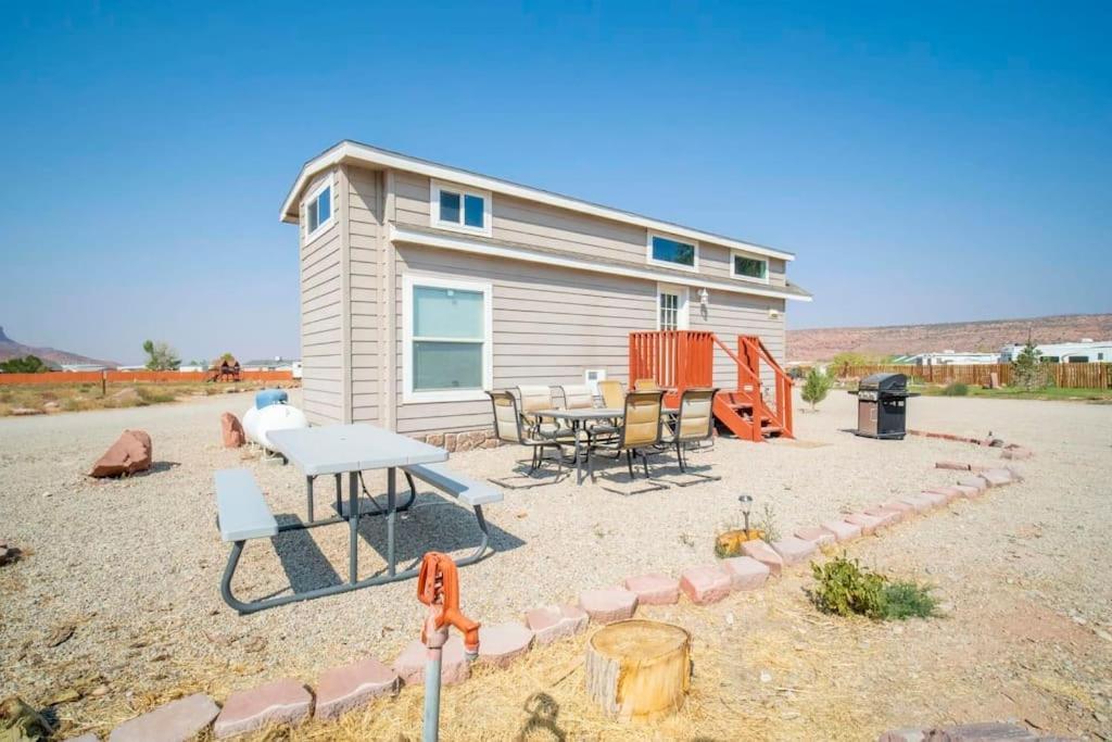 Redrock Moab Tiny House W Large Loft Site 8别墅 外观 照片